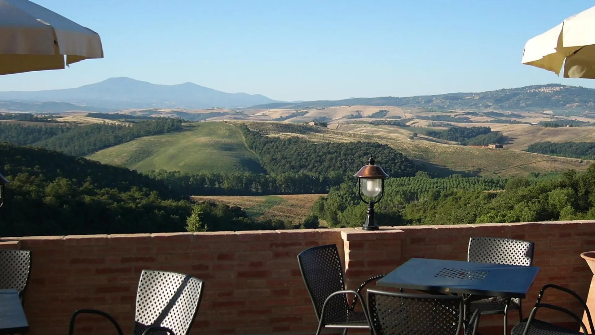 Fattoria Pieve A Salti Villa Buonconvento Italy