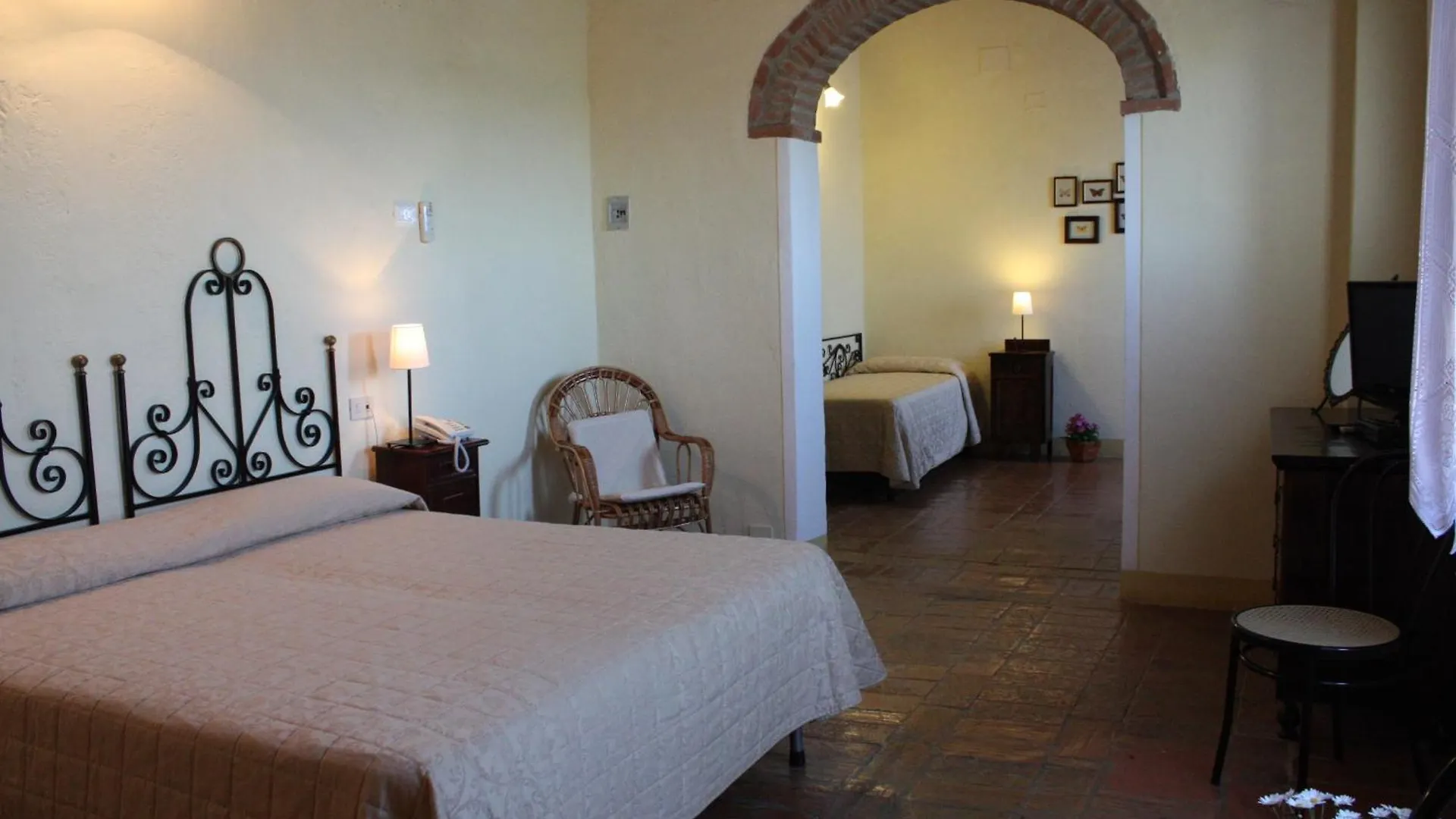 Fattoria Pieve A Salti Villa Buonconvento Italy